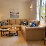 Beautiful House In The * ארגוסטולי