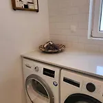 Beautiful House In The ארגוסטולי