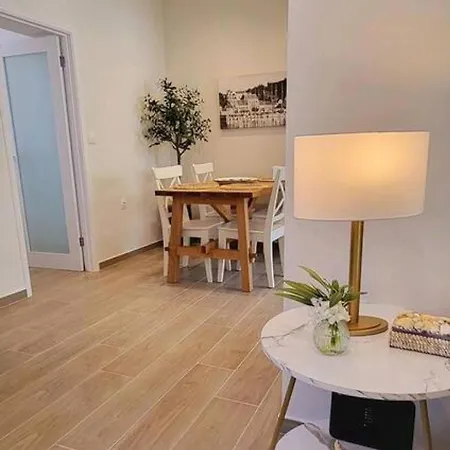 Beautiful House In The * Argostoli (Kefalonia)