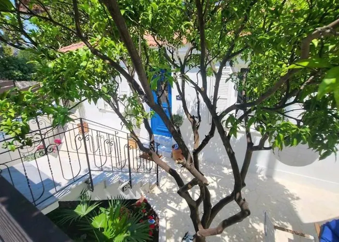 Beautiful House In The Prázdninový dům *